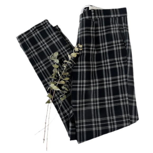 Zara Black And White Checkered Plaid Classic Regular Fit Trouser Pants - Picture 2 of 12